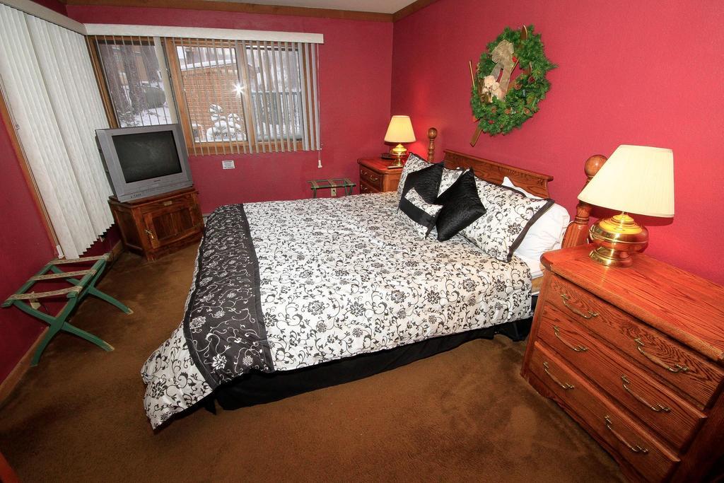 Mountainback At Mammoth Apartment Mammoth Lakes Room photo